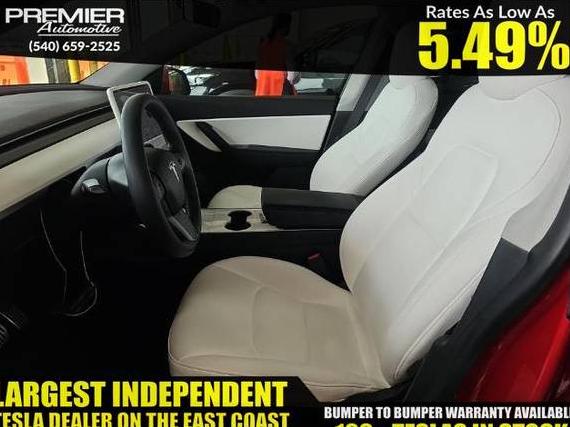 TESLA MODEL Y 2021 5YJYGDEE6MF078090 image